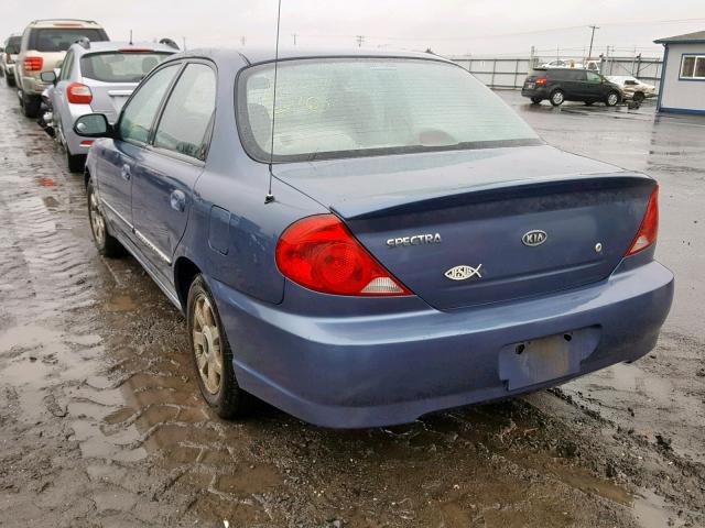 KNAFB121445318564 - 2004 KIA SPECTRA BA BLUE photo 3