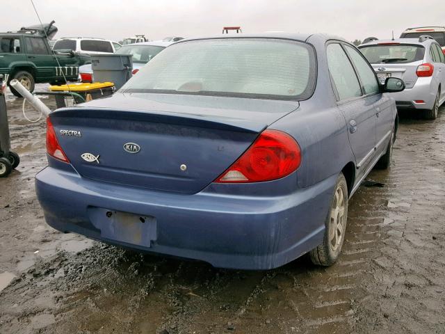 KNAFB121445318564 - 2004 KIA SPECTRA BA BLUE photo 4