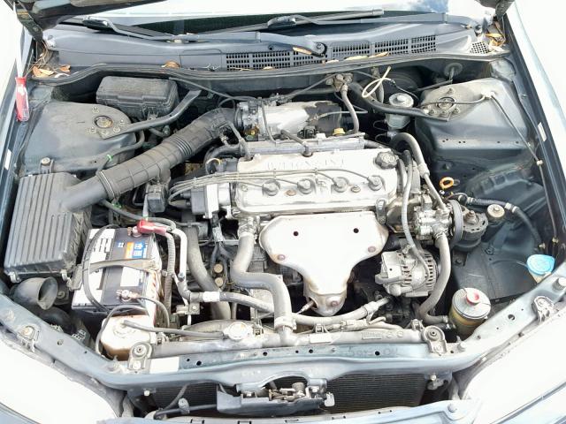 1HGCF86611A041594 - 2001 HONDA ACCORD VAL GREEN photo 7