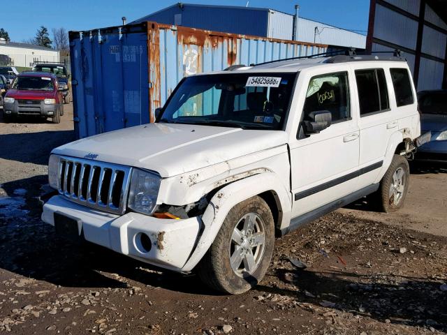 1J8HG48KX7C697688 - 2007 JEEP COMMANDER WHITE photo 2