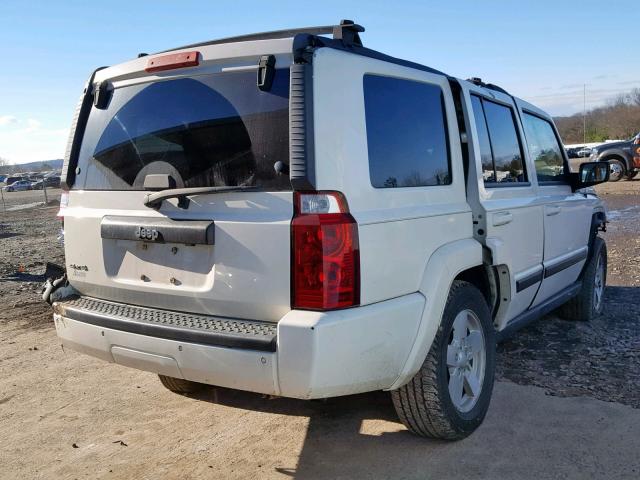 1J8HG48KX7C697688 - 2007 JEEP COMMANDER WHITE photo 4