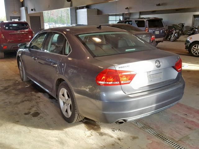 1VWBP7A36CC092687 - 2012 VOLKSWAGEN PASSAT SE GRAY photo 3