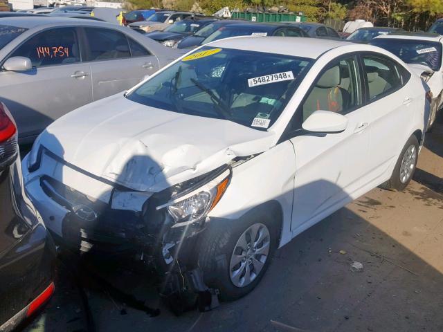 KMHCT4AE0HU175211 - 2017 HYUNDAI ACCENT SE WHITE photo 2