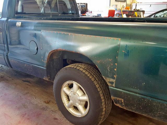 1B7FL26X1VS226092 - 1997 DODGE DAKOTA GREEN photo 9