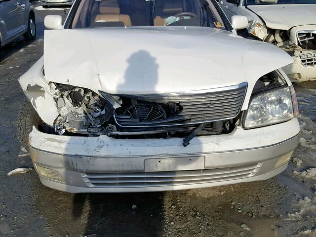 JT8BH28F3W0126012 - 1998 LEXUS LS 400 WHITE photo 9