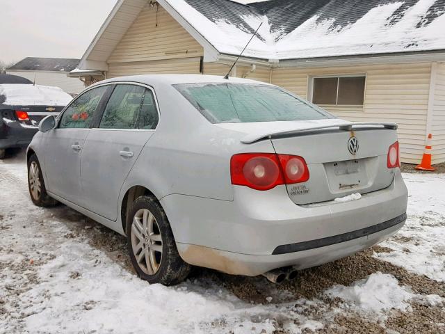 3VWEG81K27M063363 - 2007 VOLKSWAGEN JETTA WOLF SILVER photo 3