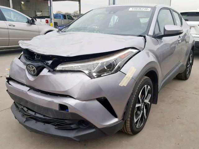 NMTKHMBX8JR052976 - 2018 TOYOTA C-HR XLE SILVER photo 2