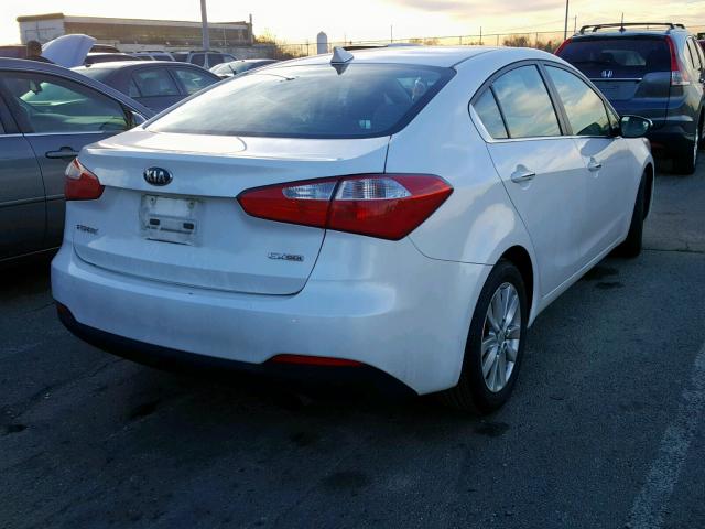 KNAFX4A80F5359844 - 2015 KIA FORTE EX WHITE photo 4