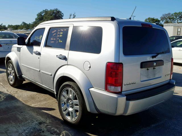 1D4PT4GK5BW605221 - 2011 DODGE NITRO HEAT SILVER photo 3