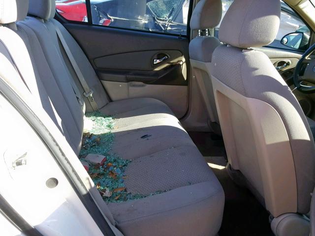 1G1ZS58F57F165906 - 2007 CHEVROLET MALIBU LS WHITE photo 6