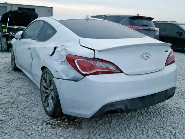 KMHHU6KJ8FU123817 - 2015 HYUNDAI GENESIS CO WHITE photo 3