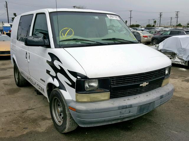 1GCDM19X32B148839 - 2002 CHEVROLET ASTRO WHITE photo 1