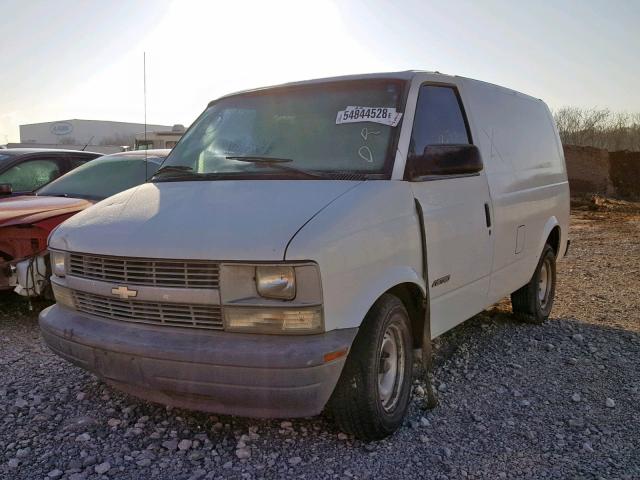 1GCDM19W6YB150083 - 2000 CHEVROLET ASTRO WHITE photo 2