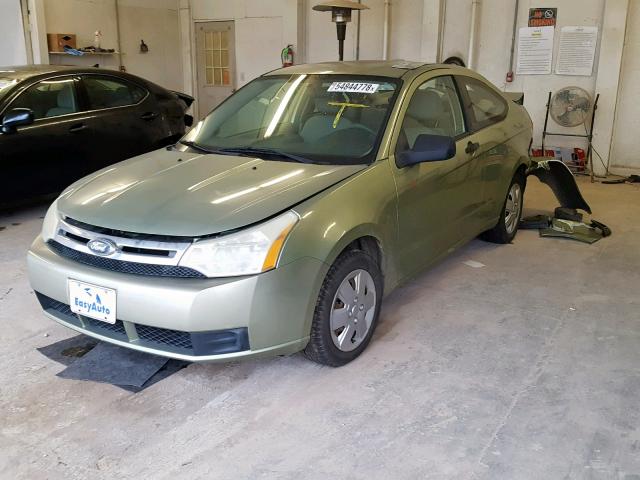 1FAHP32N78W274433 - 2008 FORD FOCUS S/SE GREEN photo 2