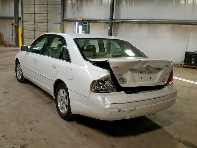 4T1BF28B41U181036 - 2001 TOYOTA AVALON XL WHITE photo 3