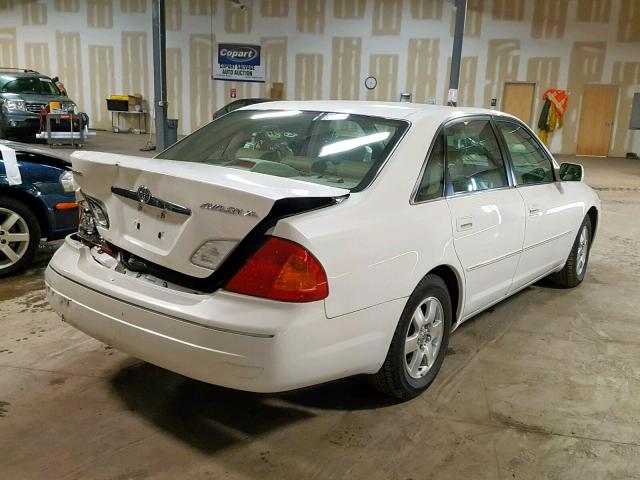 4T1BF28B41U181036 - 2001 TOYOTA AVALON XL WHITE photo 4