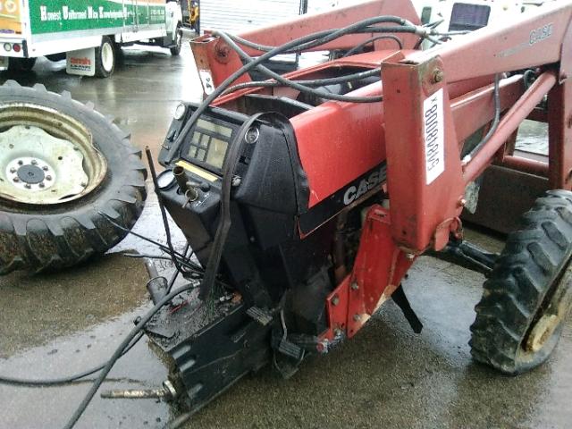 4230ANCJJE0922407 - 1996 CASE TRACTOR RED photo 5