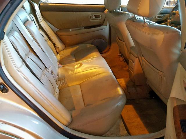 JT8BF28G610304826 - 2001 LEXUS ES 300 TAN photo 6