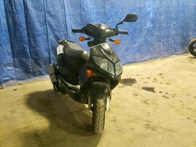 LXMTCBPU880007113 - 2011 TOMO SCOOTER BLACK photo 1