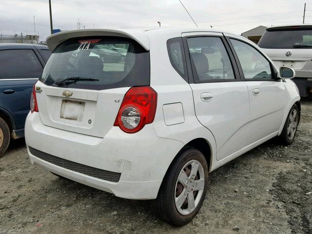 KL1TG6DE1BB149498 - 2011 CHEVROLET AVEO LT WHITE photo 4