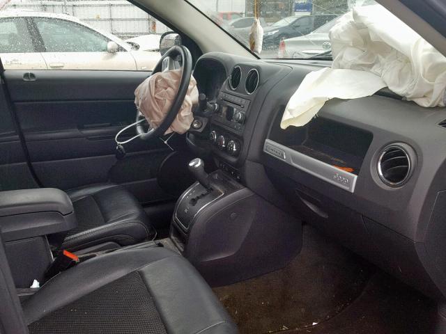 1C4NJCBA6GD776954 - 2016 JEEP COMPASS SP 银色 照片 5