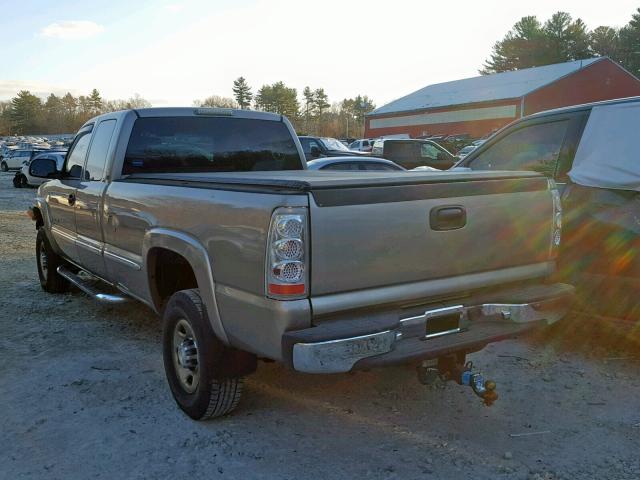 1GTHC29G62E145006 - 2002 GMC SIERRA C25 BROWN photo 3