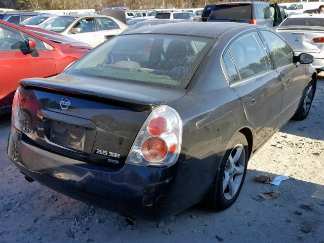 1N4BL11D75C262598 - 2005 NISSAN ALTIMA SE BLACK photo 4