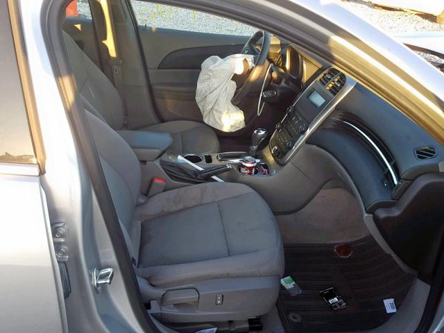 1G11B5SL2FF184925 - 2015 CHEVROLET MALIBU LS ნაცრისფერი ფოტო 5