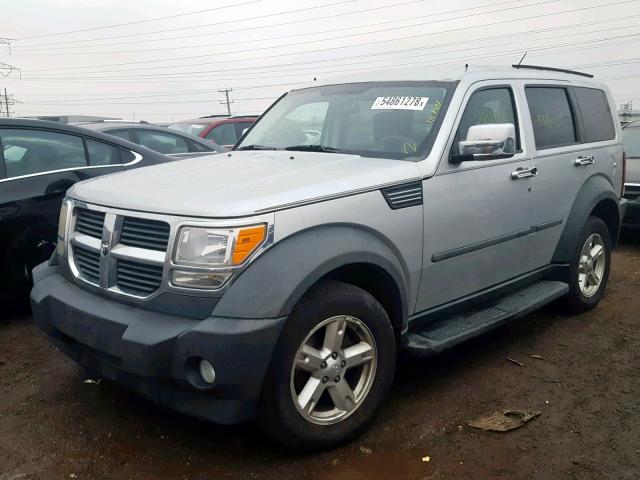 1D8GU28K77W594969 - 2007 DODGE NITRO SXT SILVER photo 2