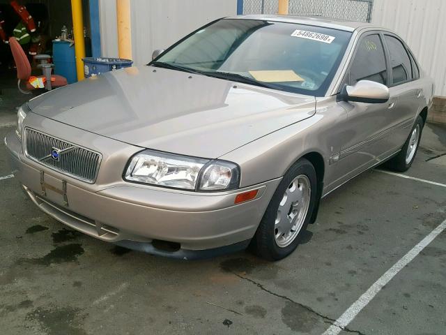 YV1TS92D821267082 - 2002 VOLVO S80 GOLD photo 2