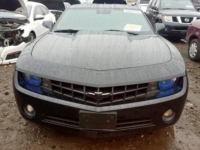 2G1FE1ED6B9129374 - 2011 CHEVROLET CAMARO LS BLACK photo 9