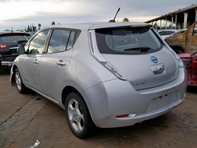 JN1AZ0CPXBT007884 - 2011 NISSAN LEAF SV SILVER photo 3