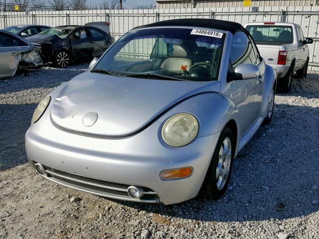 3VWCK21YX3M303812 - 2003 VOLKSWAGEN NEW BEETLE SILVER photo 2