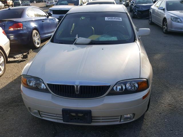 1LNHM87A72Y645409 - 2002 LINCOLN LS كريمي صورة 9