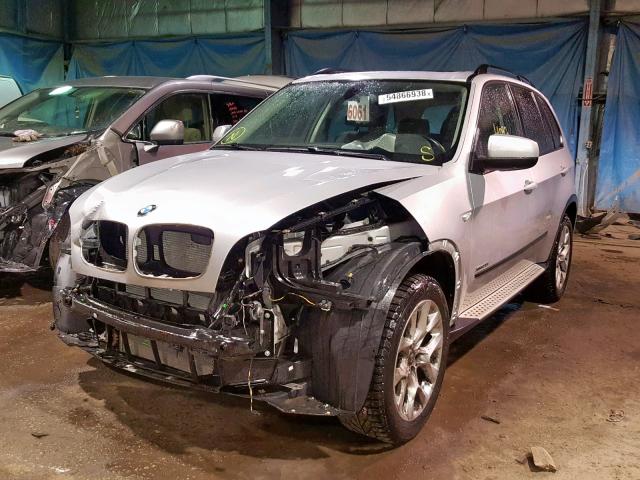 5UXZV4C58D0B04489 - 2013 BMW X5 SILVER photo 2