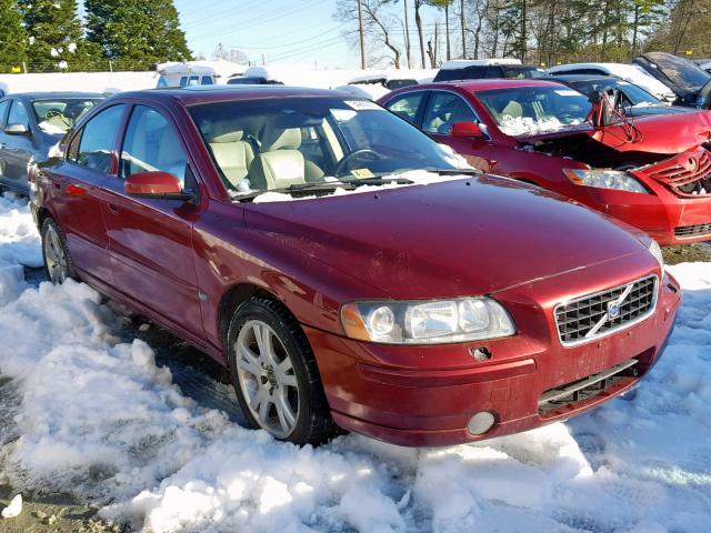 YV1RS547852449177 - 2005 VOLVO S60 T5 RED photo 1