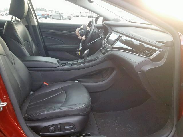 1G4ZP5SS5HU131990 - 2017 BUICK LACROSSE E MAROON photo 5