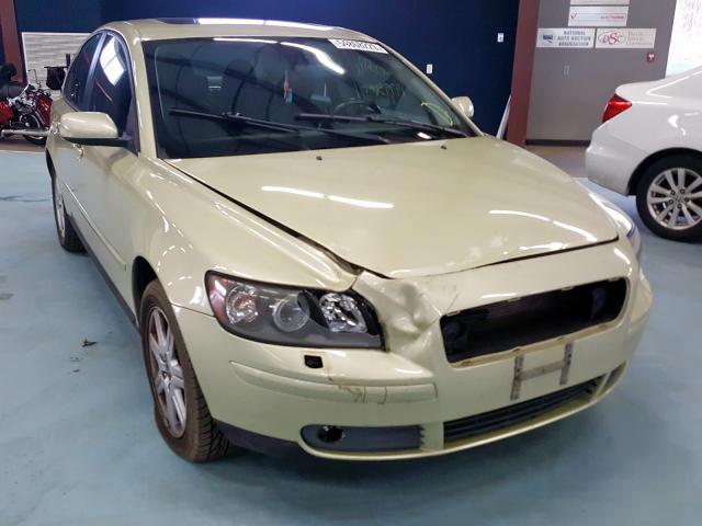 YV1MS382242008219 - 2004 VOLVO S40 2.4I GOLD photo 1