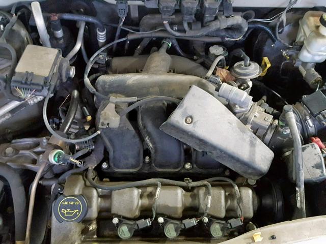 4M2YU56185DJ18067 - 2005 MERCURY MARINER CREAM photo 7