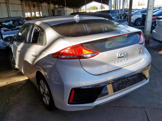 KMHC65LC8HU050112 - 2017 HYUNDAI IONIQ BLUE SILVER photo 3