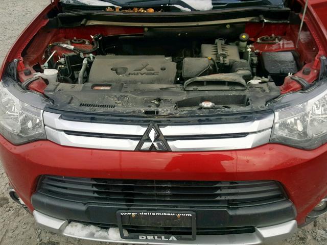 JA4AZ3A33FZ000822 - 2015 MITSUBISHI OUTLANDER RED photo 7