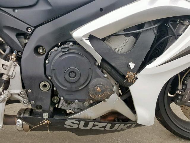 JS1GN7DA362118207 - 2006 SUZUKI GSX-R600 K SILVER photo 7