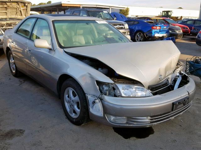 JT8BF28G4W5026695 - 1998 LEXUS ES 300 TAN photo 1