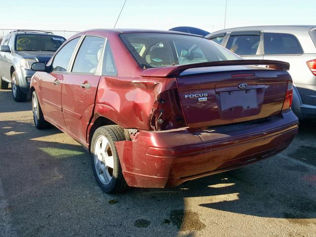 1FAHP34N47W323308 - 2007 FORD FOCUS ZX4 RED photo 3