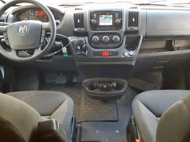 3C6TRVDG2JE114993 - 2018 RAM PROMASTER 白色 照片 9