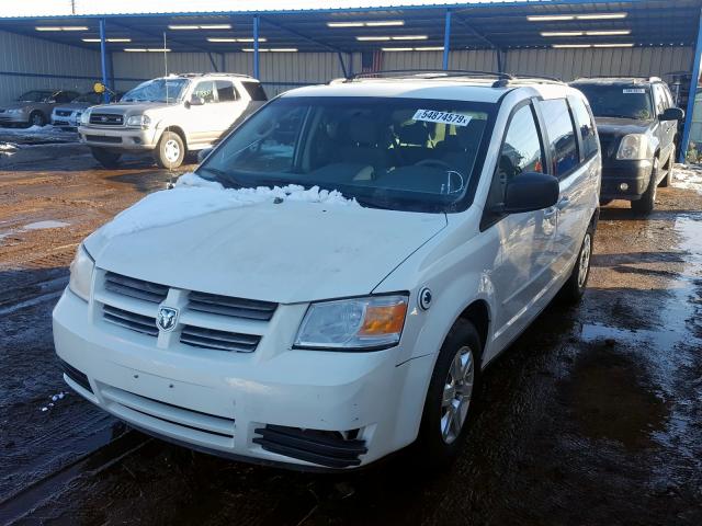 2D4RN4DE0AR179169 - 2010 DODGE GRAND CARA WHITE photo 2