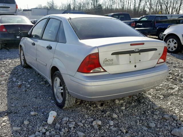 1FAFP34333W308900 - 2003 FORD FOCUS SE C SILVER photo 3