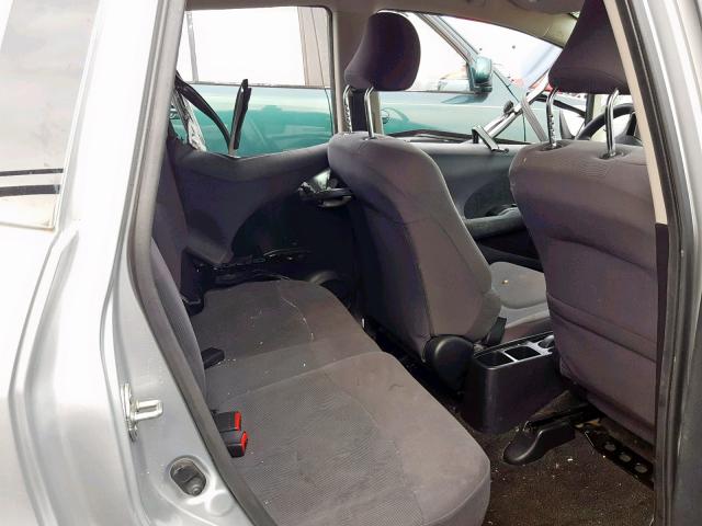 JHMGE8G38CC016401 - 2012 HONDA FIT SILVER photo 6