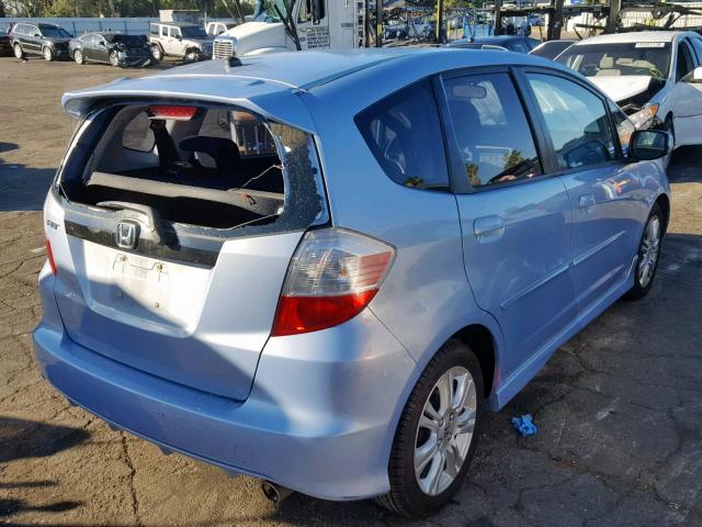 JHMGE884X9S020004 - 2009 HONDA FIT SPORT BLUE photo 4