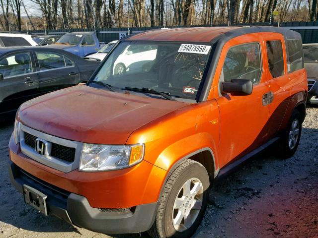 5J6YH28779L005162 - 2009 HONDA ELEMENT EX ORANGE photo 2